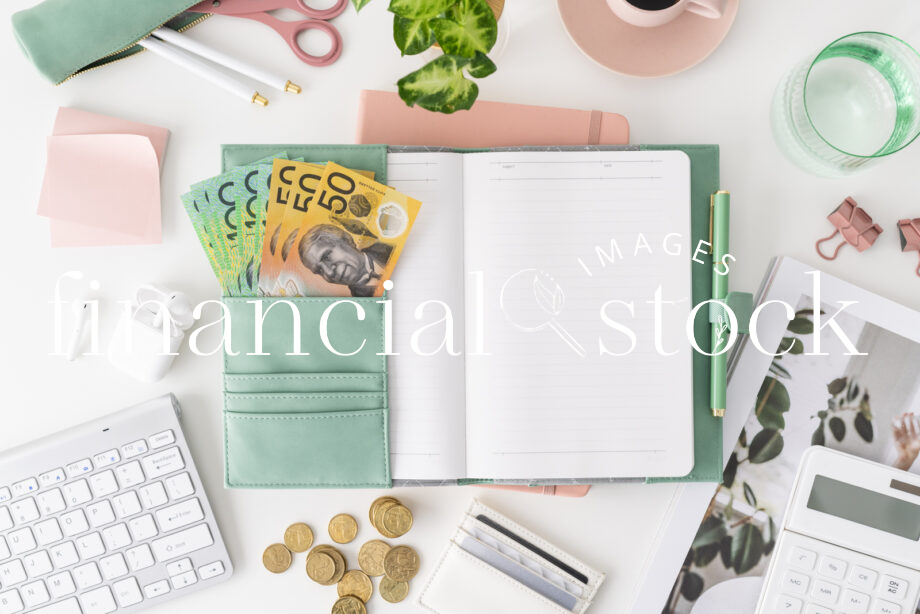 Financial Stock Images-Flatlay-Currency-coins-desktop.