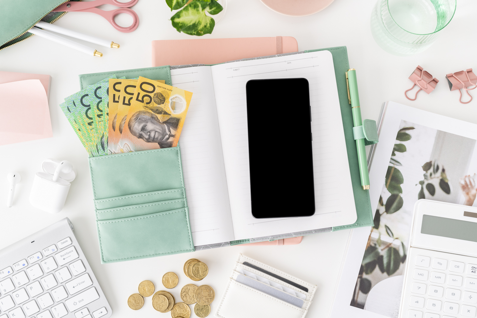 Financial Stock Images-Flatlay-Currency-coins-desktop.