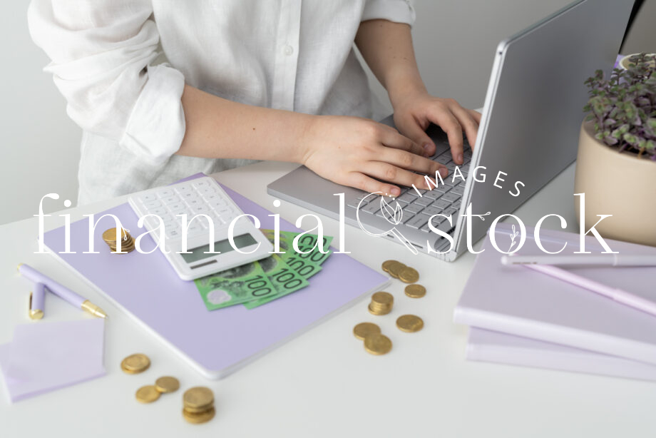 Financial, Stock, Images, Lilac, Office, Images, Women, Money, Australian, Finance, Bookkeeper, Services, Laptop, Business